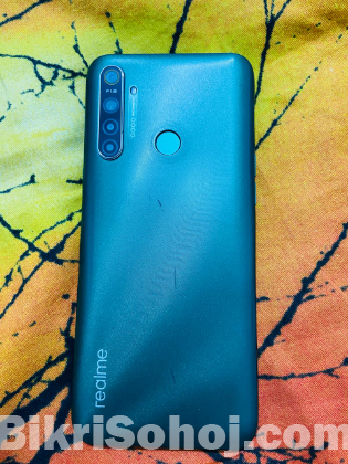 Realme 5i